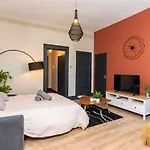 Appartements Scaliger Wifi Proche Gare